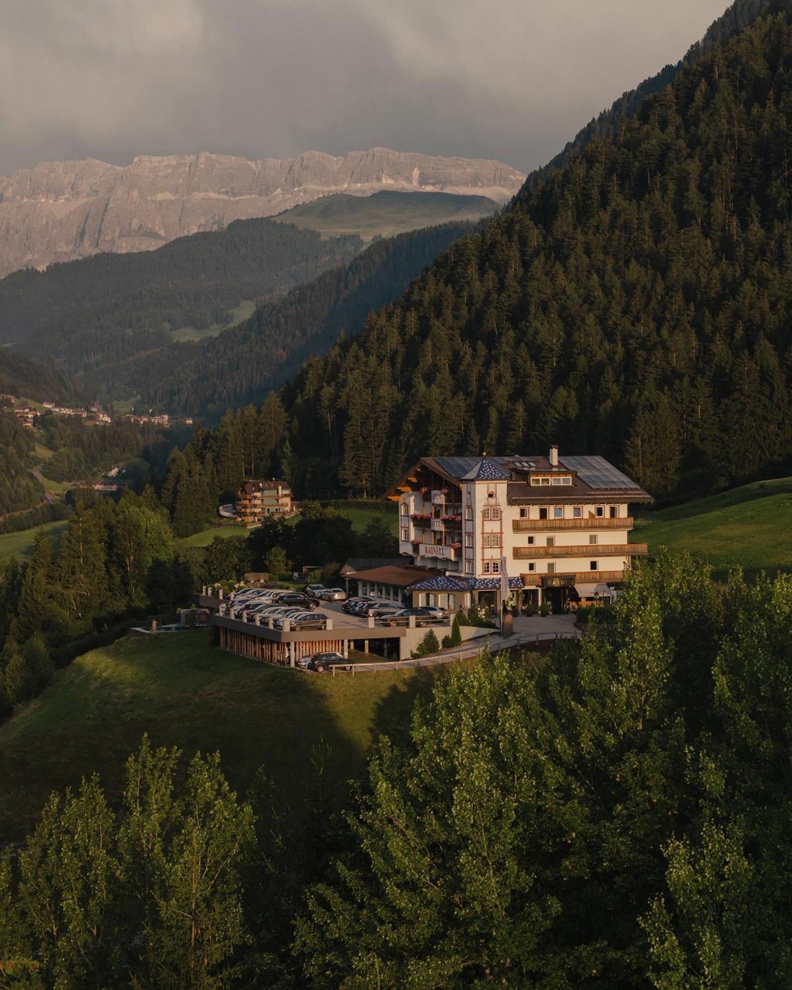 Hotel Rainell Dolomites Retreat Ortisei Exterior foto