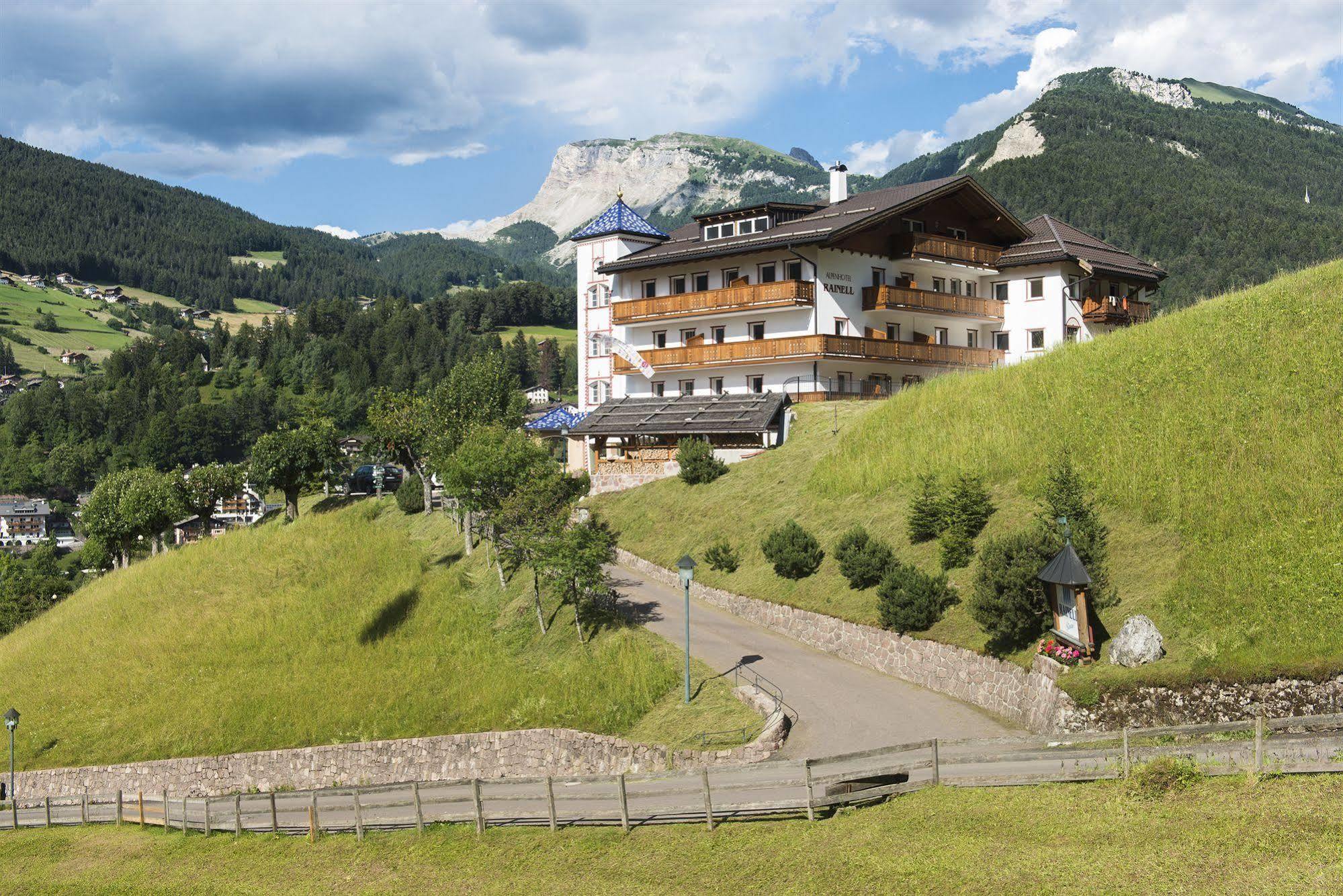 Hotel Rainell Dolomites Retreat Ortisei Exterior foto