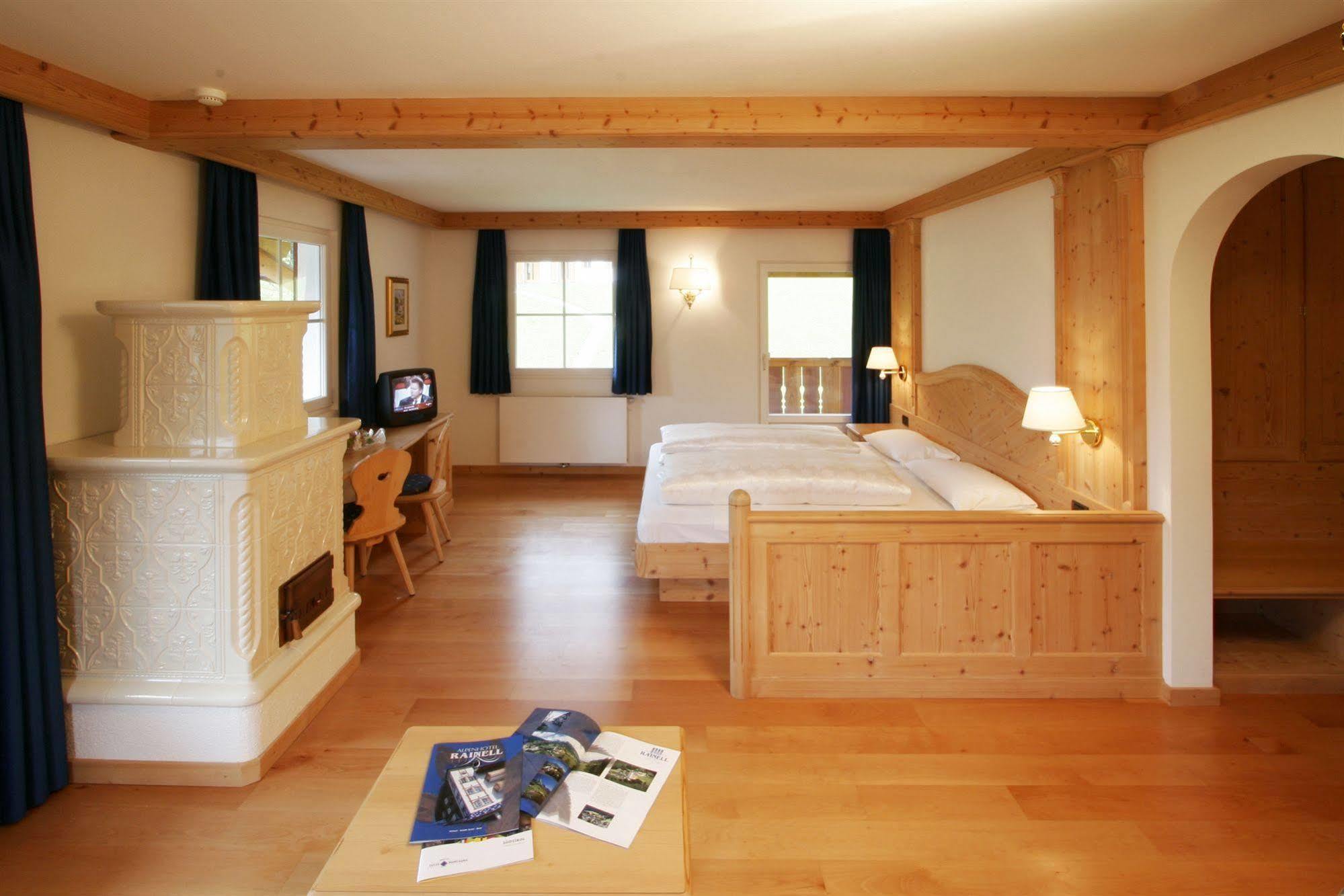 Hotel Rainell Dolomites Retreat Ortisei Exterior foto